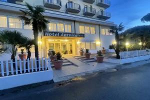 Hotel «Anthisa», Lido DI Savio