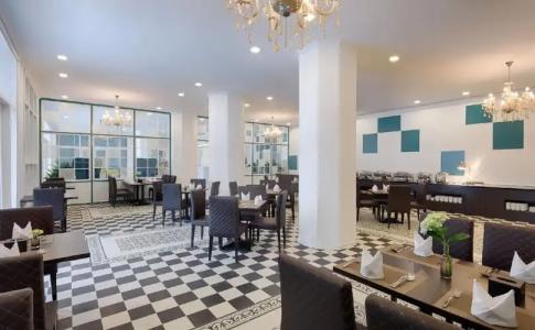 Flora Beach & Spa - 23
