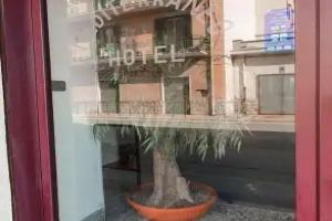 Hotel «mediterraneo», Джовинаццо