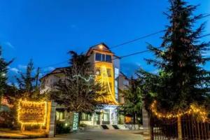 Hotel «George», Корча