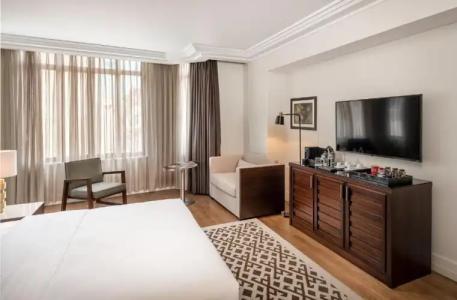 Sofa Istanbul, Autograph Collection - 65