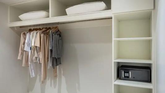 Sofa Istanbul, Autograph Collection - 54