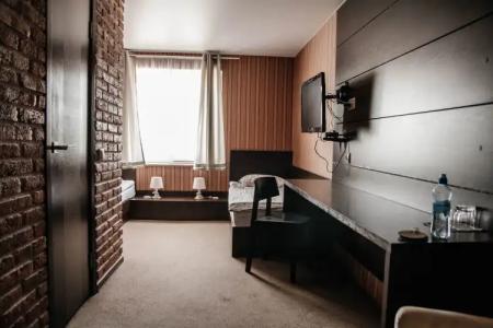 Ля Менска - 8