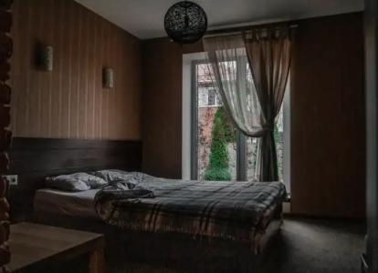 Ля Менска - 33