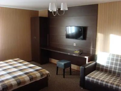 Ля Менска - 14