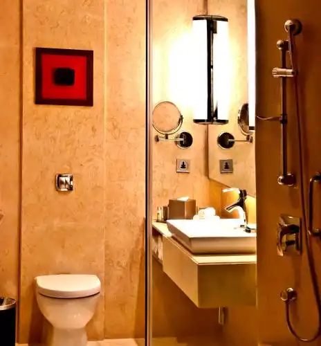 Courtyard by Marriott Mumbai International Airport - 102