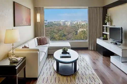 Courtyard by Marriott Mumbai International Airport - 104