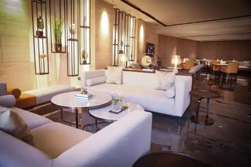 Courtyard by Marriott Mumbai International Airport - 107