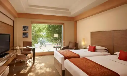 Grand Hyatt Mumbai and Residences - 13