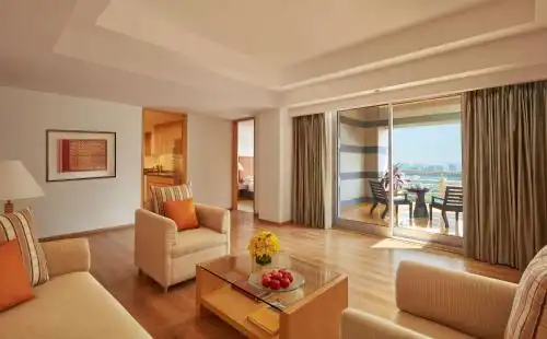 Grand Hyatt Mumbai and Residences - 31