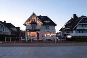 Strandperle Lieblingsplatz Hotel, Травемюнде