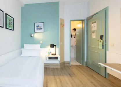 Novum Post Aschaffenburg - 4