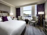 Двухместный номер Fairmont Gold Deluxe с видом на город