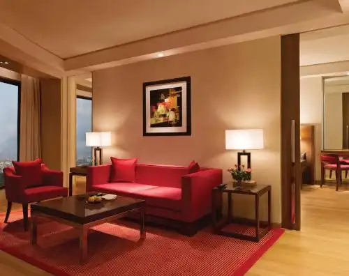 Trident Bandra Kurla - 105