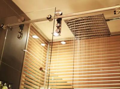 Le Germain Maple Leaf Square - 11