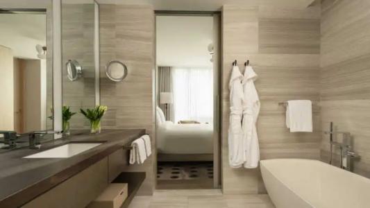 Four Seasons at Yorkville - 41