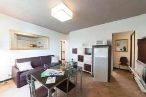 Villa Giada spEace Resort, Империя