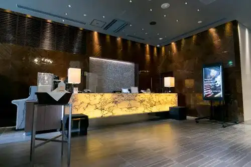 Lagunasuite Shinyokohama - 3