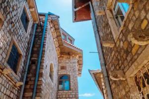 Апартаменты «Lungo Mare», Ульцинь