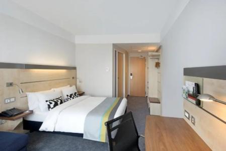 Holiday Inn Express Singen, An Ihg - 27