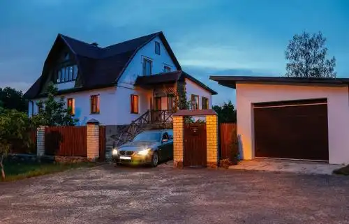 Дом у озера