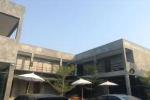 Come Moon Loft Hotel, Пхрэ