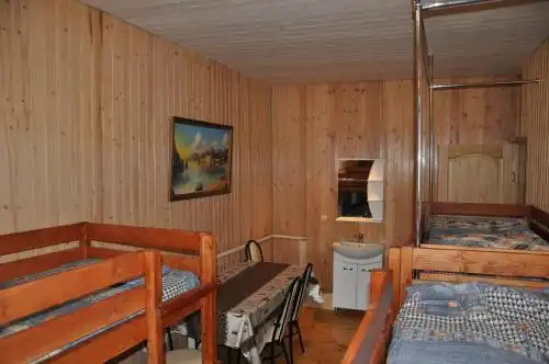 Hostel in Mir - 4