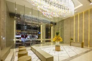 Rosaka Nha Trang Hotel, Нячанг