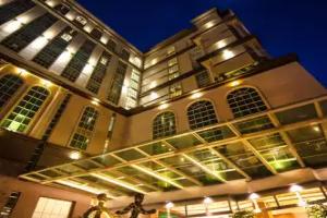 The Waterfront Hotel Kuching