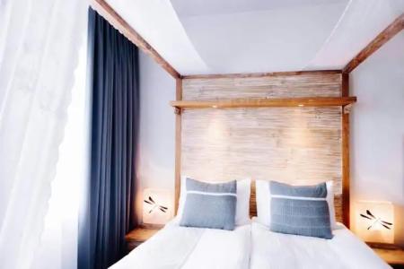 Eyja Guldsmeden - 56