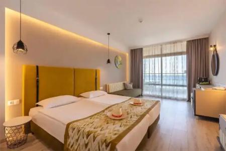 Grifid Encanto Beach - Wellness, Spa & Private Beach - 76