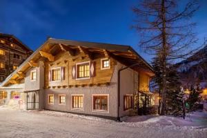 Hotel «Kesselspitze», Обертауэрн