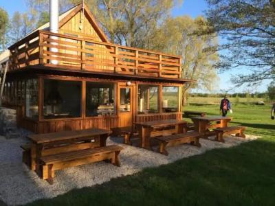 Nurga Holiday Homes - 17
