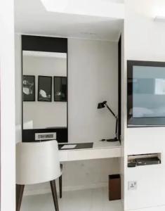 Naumi (SG Clean, Staycation Approved) - 58