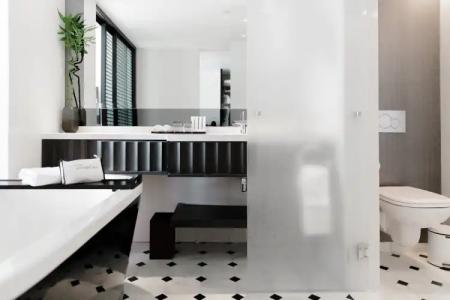 Naumi (SG Clean, Staycation Approved) - 13