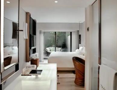 Naumi (SG Clean, Staycation Approved) - 10