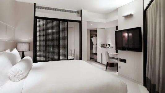 Naumi (SG Clean, Staycation Approved) - 4