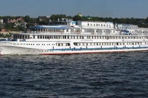 Круиз по маршруту Москва-Углич-Кострома-Н.Новгород-Казань-Самара Круиз по маршруту Москва-Углич-Кострома-Н.Новгород-Казань-Самара