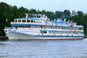 Круиз по маршруту Москва - Углич - Кострома - Городец - Нижний Новгород Круиз по маршруту Москва - Углич - Кострома - Городец - Нижний Новгород