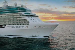 Круиз по маршруту Барселона - Лиссабон - Понта-Делгада - Королевская Верфь - Майами (или Форт-Лодердейл) Круиз по маршруту Барселона - Лиссабон - Понта-Делгада - Королевская Верфь - Майами (или Форт-Лодердейл)