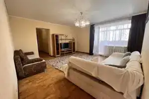 Трехкомнатная квартира, Тюмень