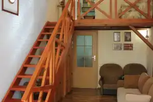 Двухуровневая трехкомнатная квартира, Евпатория