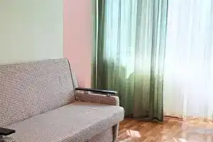 Однокомнатная квартира, Коктебель