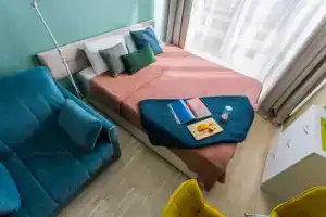 Студия, Адлер