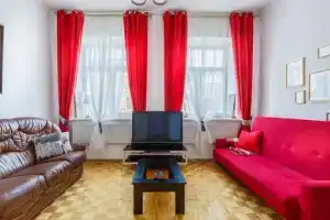 Двухкомнатная квартира, Москва