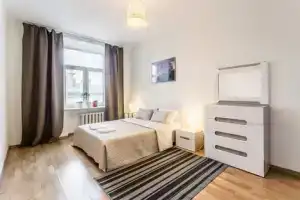 Трехкомнатная квартира, Москва