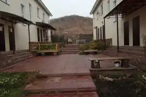 Двухкомнатная квартира, Зеленая Поляна