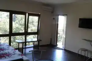 Студия, Гурзуф