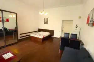 Двухкомнатная квартира, Ялта