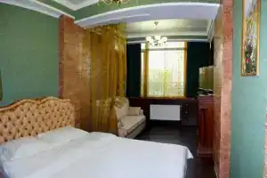 Студия, Севастополь